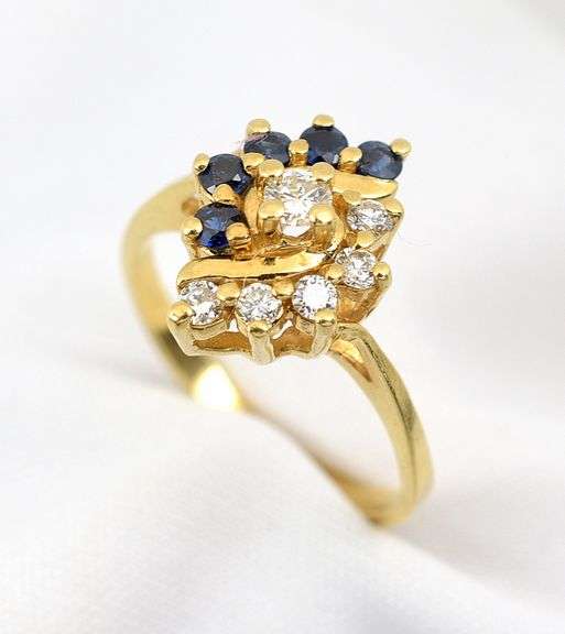 Feminine 14K Sapphire & Diamond Cluster