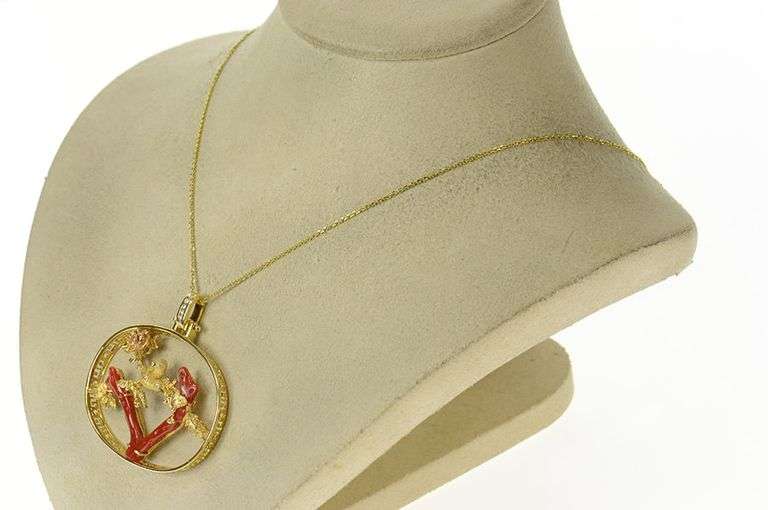 18K Yellow Gold Denny Wong Coral Tree Diamond Birds Oval Pendant