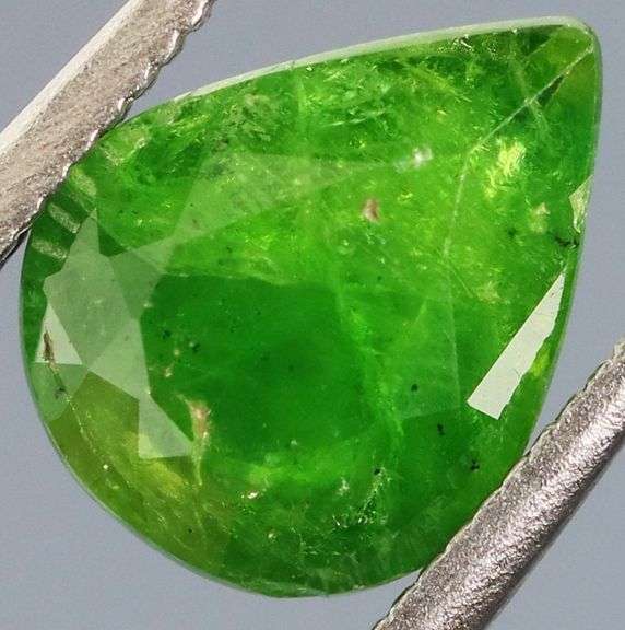 Excellent emerald green 1.20ct Tsavorite Garnet
