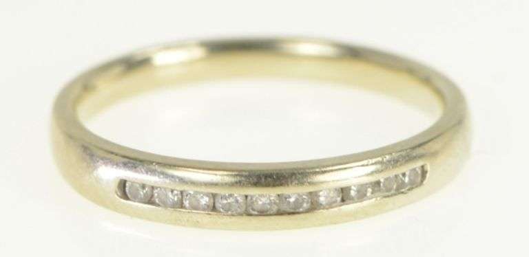 14K White Gold Diamond Classic Vintage Wedding Band Ring