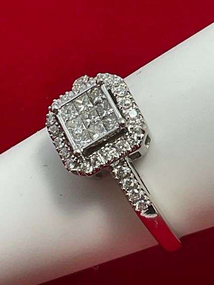NEW 14K WHITE GOLD DIAMOND RING