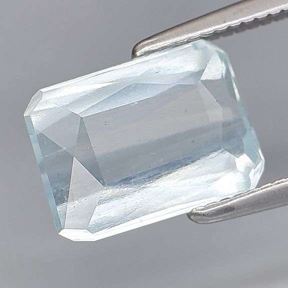 Excellent 2.20ct Aquamarine
