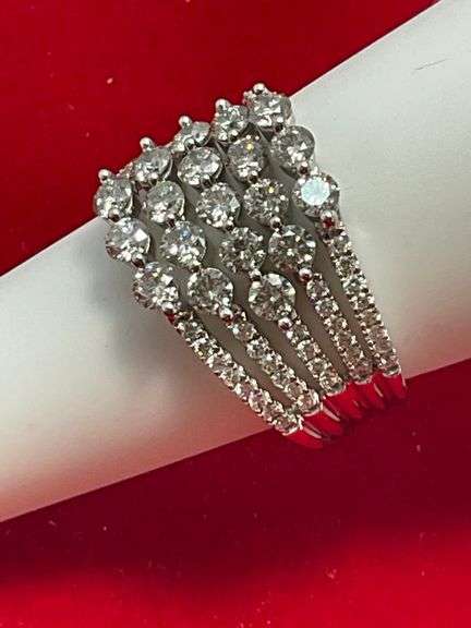 CERTIFIED BRAND NEW 14K WHITE GOLD AND DIAMOIND RING