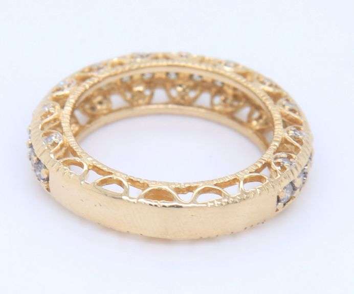 14kt Yellow gold fancy diamond band