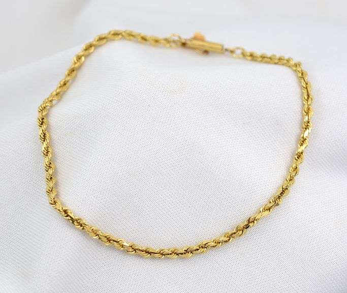 Useful 14k YG Rope Bracelet