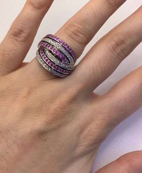 14K WHITE GOLD ART DECO SAPPHIRE AND DIAMOND COCKTAIL RING