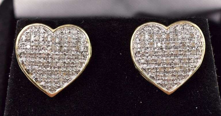 Opulent Approx. 0.33CTW Diamond Cluster Heart Earrings in 14K Yellow Gold
