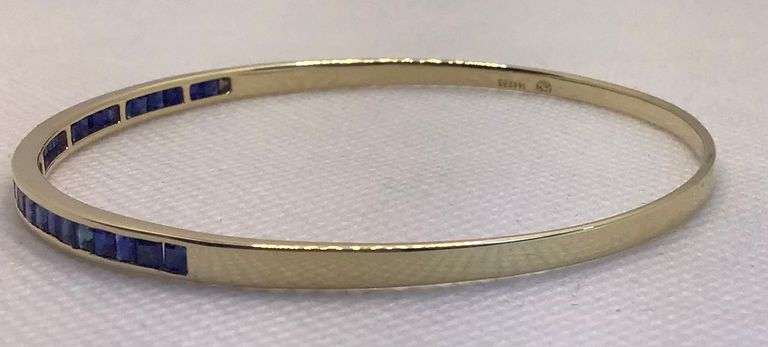 GORGEOUS AND ELEGANT 14K YELLOW GOLD PRINCESS CUT SAPPHIRE SLIP-ON BANGLE BRACELET