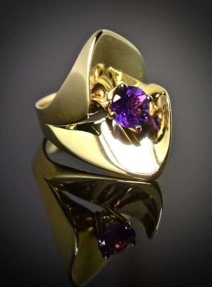 Exquisite 14K and Amethyst Geometric Ring