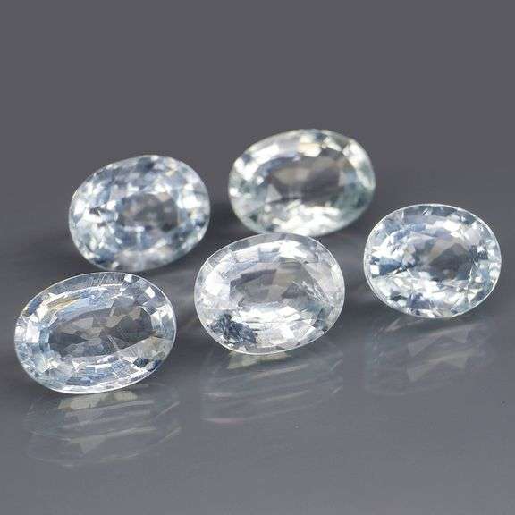 Gorgeous 6ct untreated platinum blue Aquamarine set
