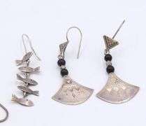 Group lot of vintage 925 sterling silver jewelry