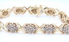 10kt Yellow gold diamond cluster bracelet