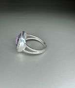 Beautiful VVs1  6.5 Ctw. Natural Amethyst and Tanzanite Ring.