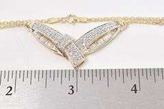 Incomparable 10K Yellow Gold Diamond Pendant Necklace