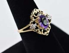 Beautiful 10K Yellow Gold Amethyst and Diamond Ring