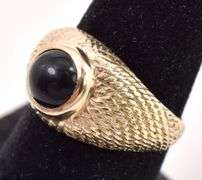 Sturdy 10K Yellow Gold Black Onyx Gemstone Ring