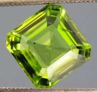 Gorgeous 2.93ct Burma green Peridot