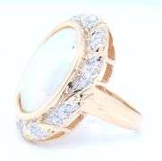14kt Yellow gold mabe pearl and diamond ring