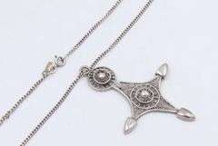 Group lot of vintage 925 sterling silver jewelry