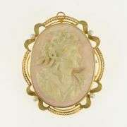 10K Yellow Gold Ornate Pearl Carved Coral Lady Cameo Pin/Brooch