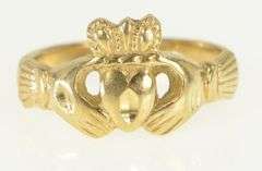 14K Yellow Gold Classic Claddagh Loyalty Symbol Wedding Ring