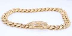 Cuban link chain ubic zirconia bracelet in 14kt Yellow gold