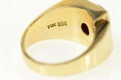 14K Yellow Gold 1960's Squared Syn. Star Ruby Statement Ring