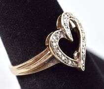 Loving 10K Yellow Gold Diamond Heart Ring