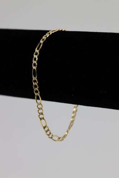 10k Yellow Gold-Hollow Pave Figaro Link Chain 3.3mm Bracelet 8"