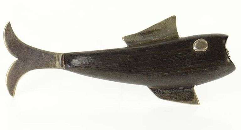 Sterling Silver Carved Wood Antique Fish Bass Fishing Pin/Brooch