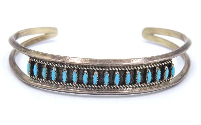 Vintage 925 sterling silver signed Turquoise cuff bangle