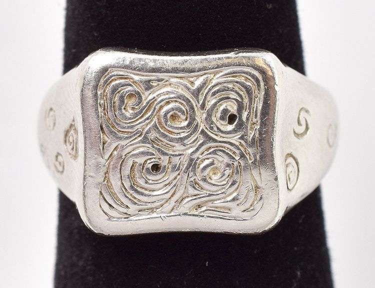 Sterling Silver Swirl Ring