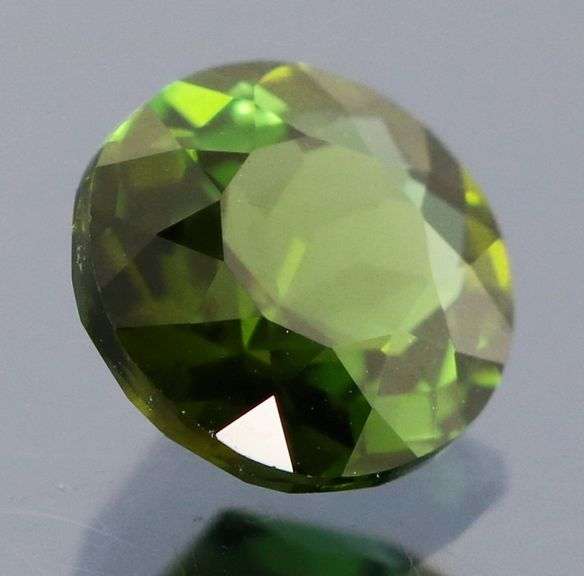Collectors untreated 1.05ct bi-color green Tourmaline