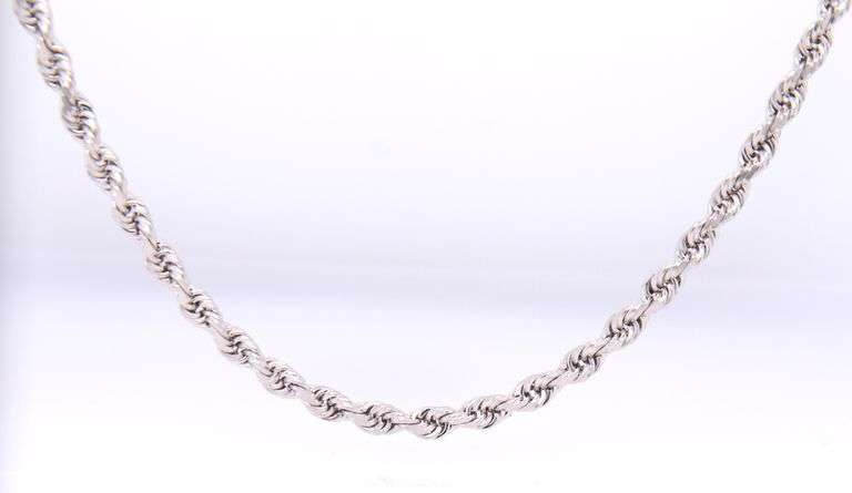 Rope chain necklace in 14kt white gold