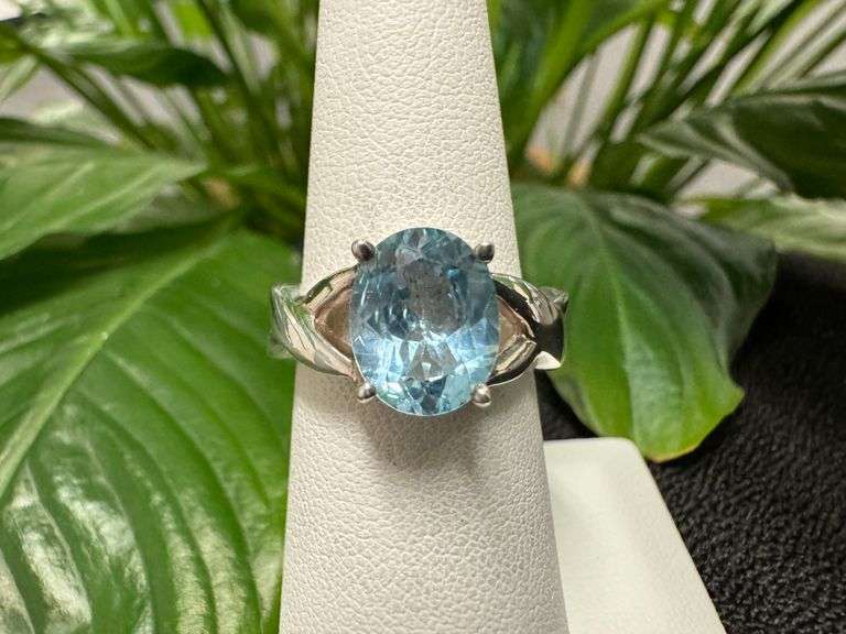 Sterling Silver Natural Gemstone Blue Topaz Ring Size 7