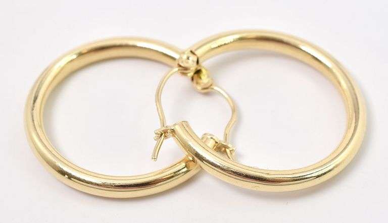 Simply Elegant 14K Yellow Gold Hoop Earrings