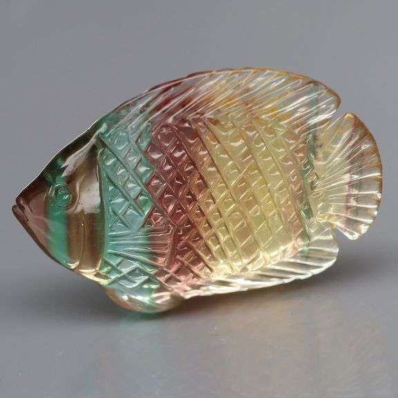 Glowing! 25.64ct multi-hue Fluorite carving