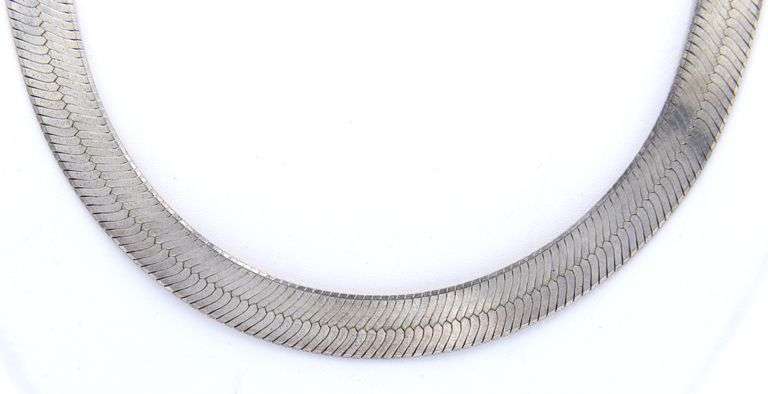 Italian vintage 925 sterling silver wide herringbone chain necklace