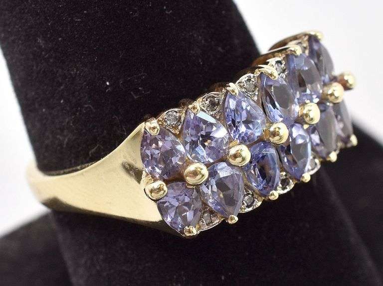 Perfect 14K Yellow Gold Amethyst and Diamond Ring