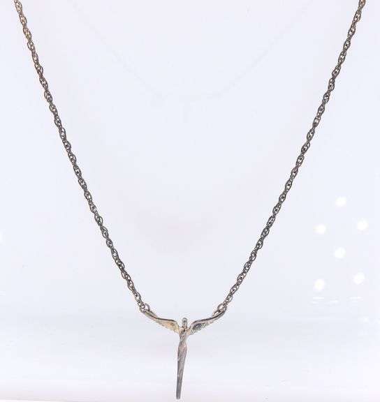 Vintage 925 sterling silver Angel pendant on chain necklace