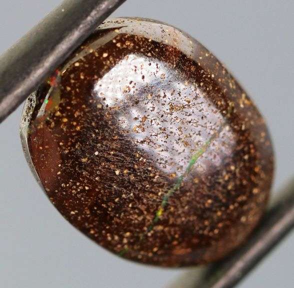 Intriguing 5.18ct crystal Boulder Opal