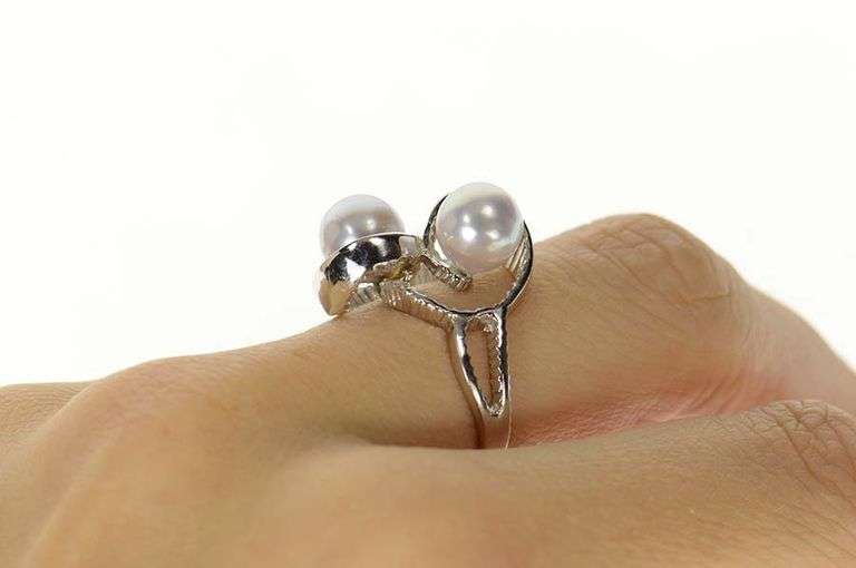 14K White Gold Ornate Pearl Two Stone Retro Statement Ring