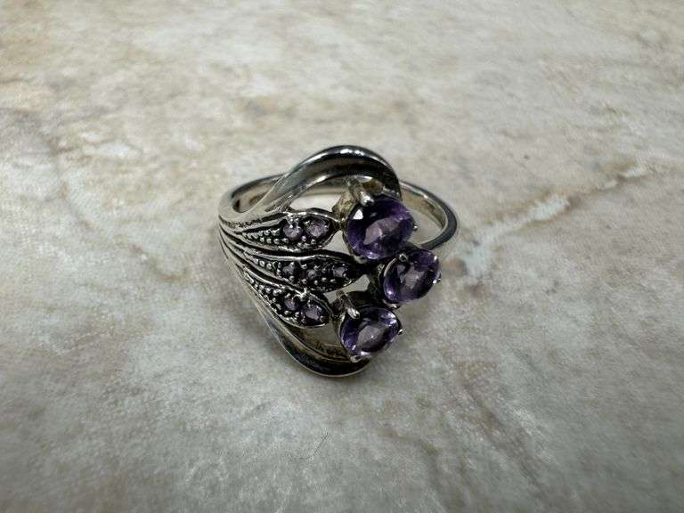 Sterling Silver Natural Gemstone Amethyst Ring Size 6