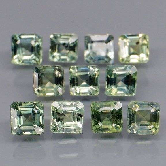 Dazzling 3.10ct set of UNHEATED Songean Sapphires