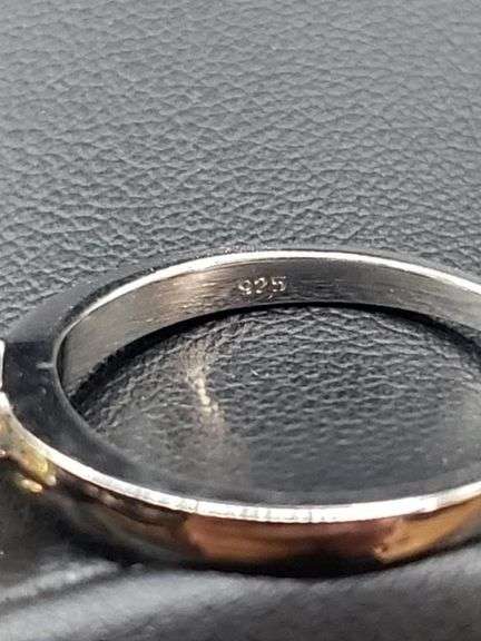 Huge 5 Ct Sparkling Titanium VVs1 Lab Simulated Diamond Ring