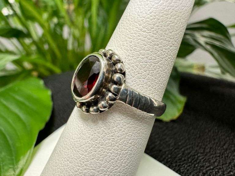 Sterling Silver Gemstone Natural Garnet Ring Size 6