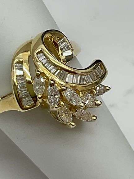 CERTIFIED BRAND NEW 14K YELLOW GOLD AND DIAMOND RING