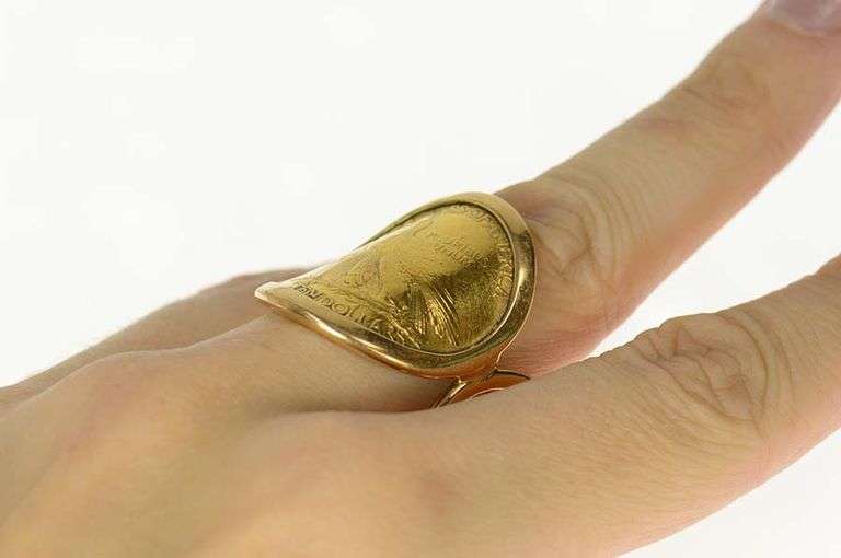 18K Yellow Gold 1926 Indian Head 2.5 Libra Coin Statement Ring
