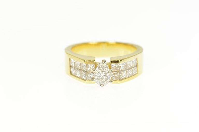 18K Yellow Gold 0.86 Ctw Coffin Diamond Princess Engagement Ring