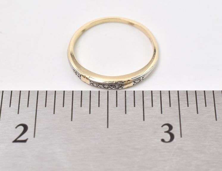 Amazing 14K Yellow Gold Diamond Ring